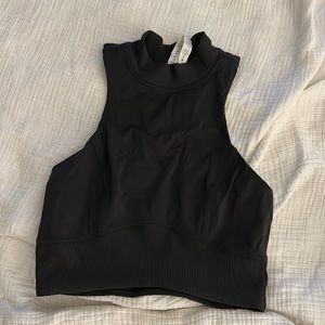 Lululemon workout top